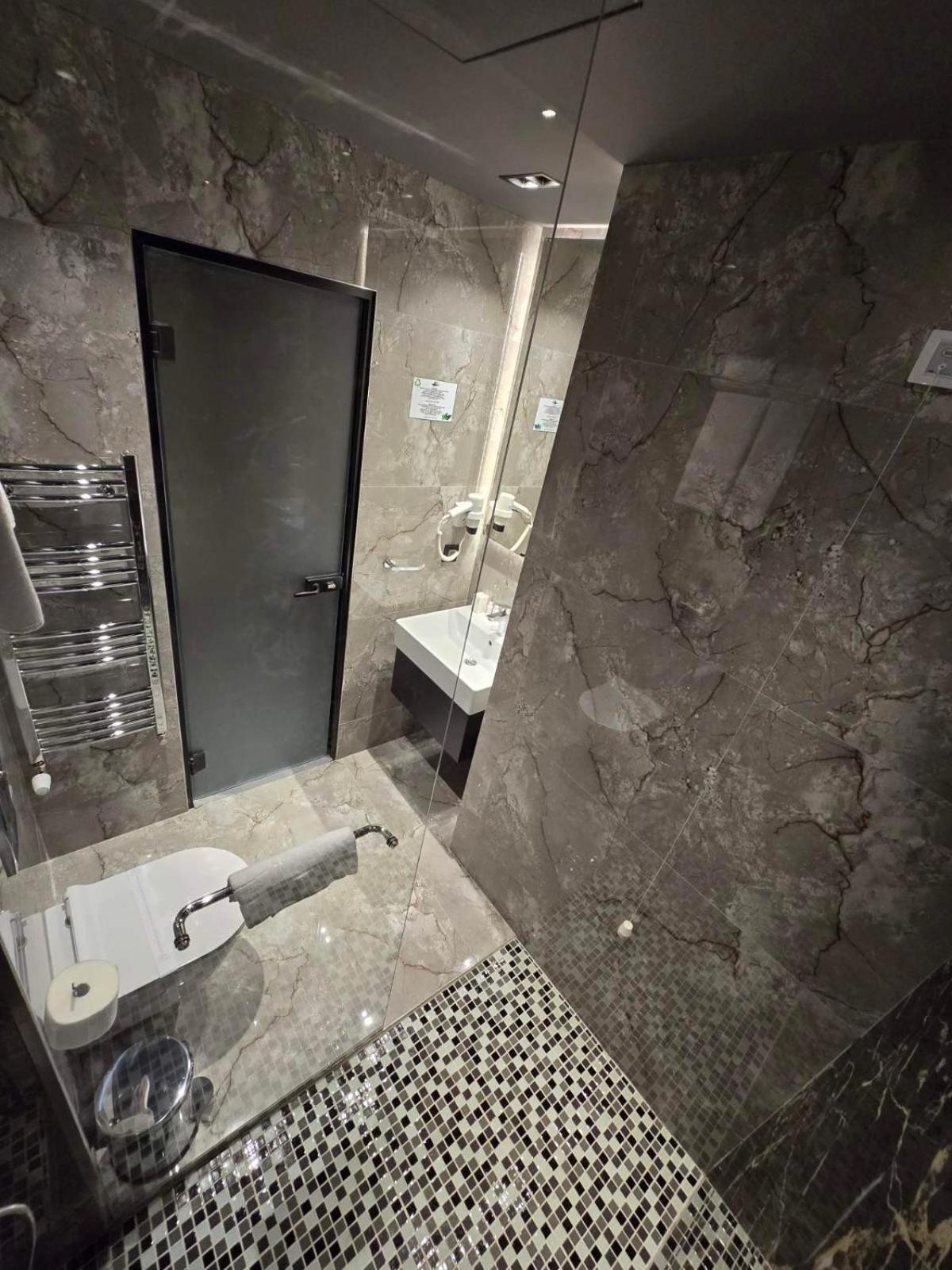 Hotel Vojvoda Putnik Vranje Extérieur photo